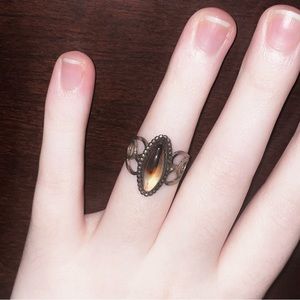 Long Oval Ring with a Brown Amber Goldish Stone/Crystal Center! Size 6!